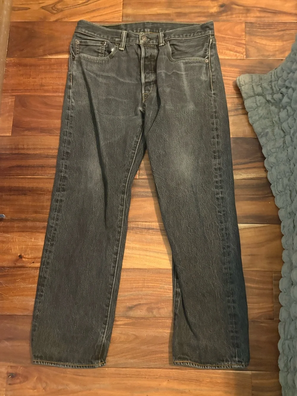 Vintage Levi’s 501 Black Jeans USA Made Button Fly 32x30 Faded Wash‎ (0312)